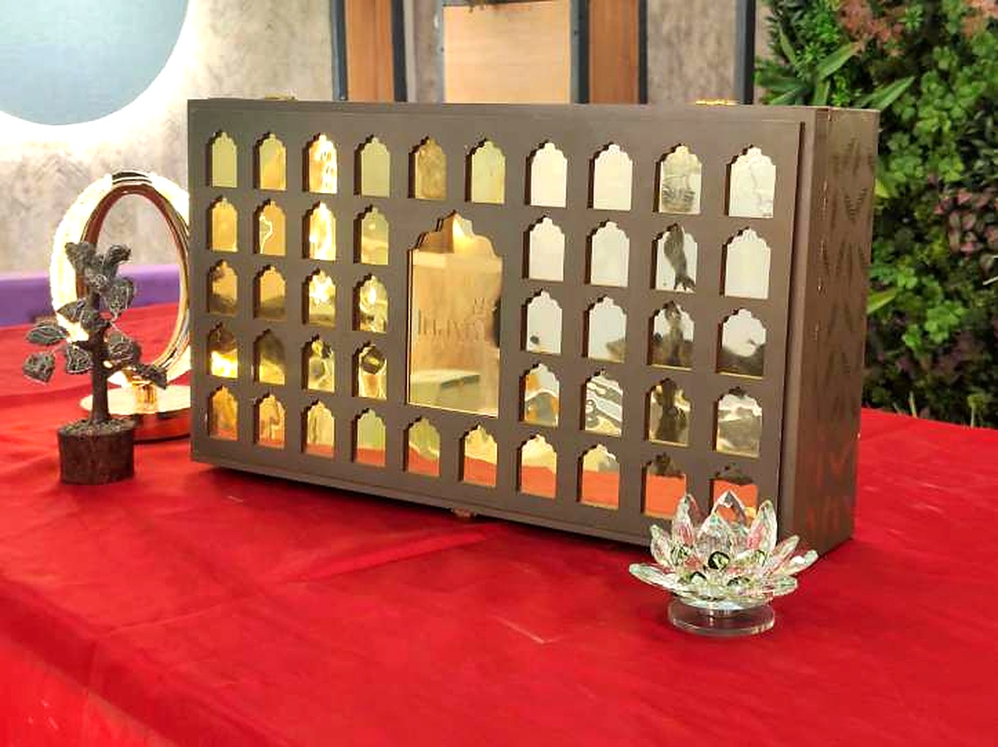 The Lattice Facade — Reference D-1, Premium Series