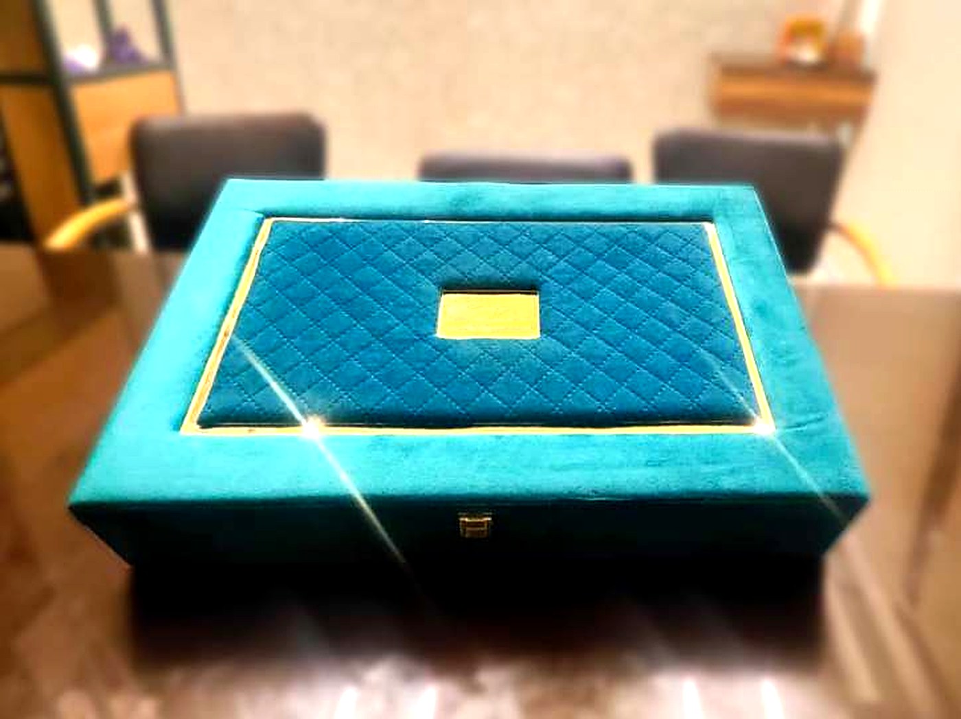 The Teal Sovereign — Reference D-8, Premium Series