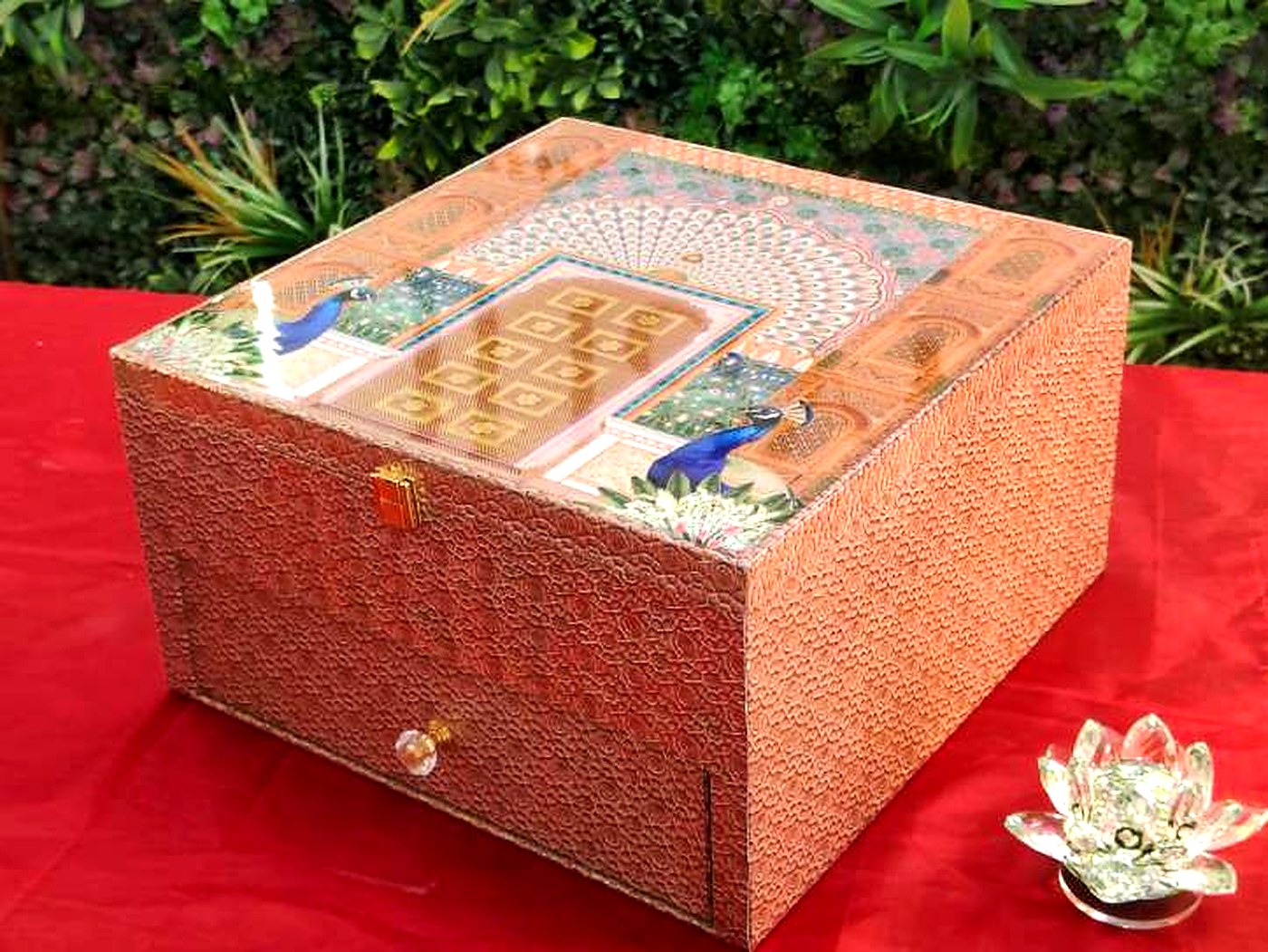 The Drawer Reliquary — Reference H-3, Hamper Box Series