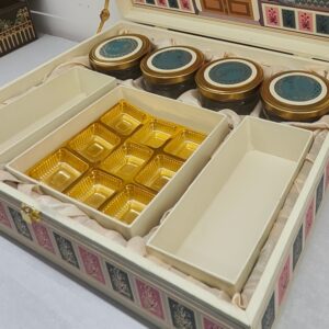 Gift Box 24