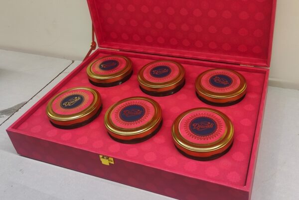 Gift Box 06 - Image 2