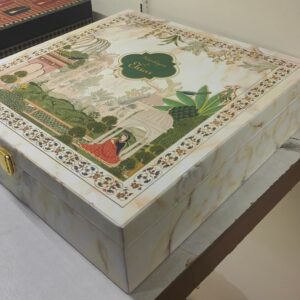 Gift Box 12