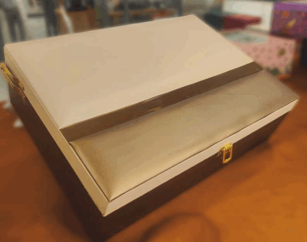 Gift Box 31 - Image 2