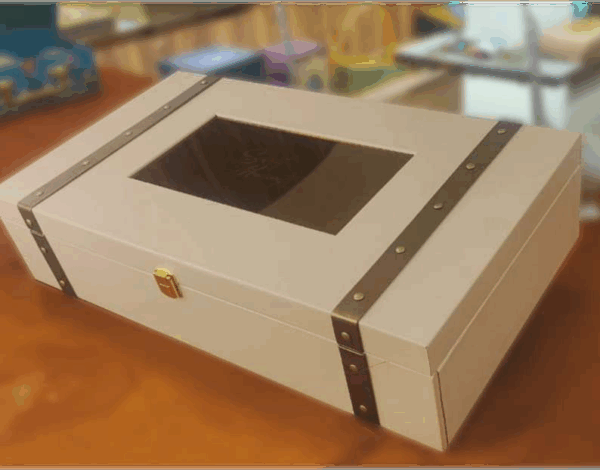 Gift Box 33