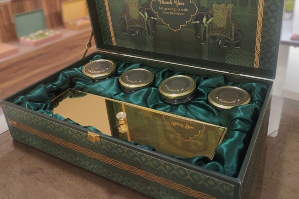 Gift Box 05 - Image 2